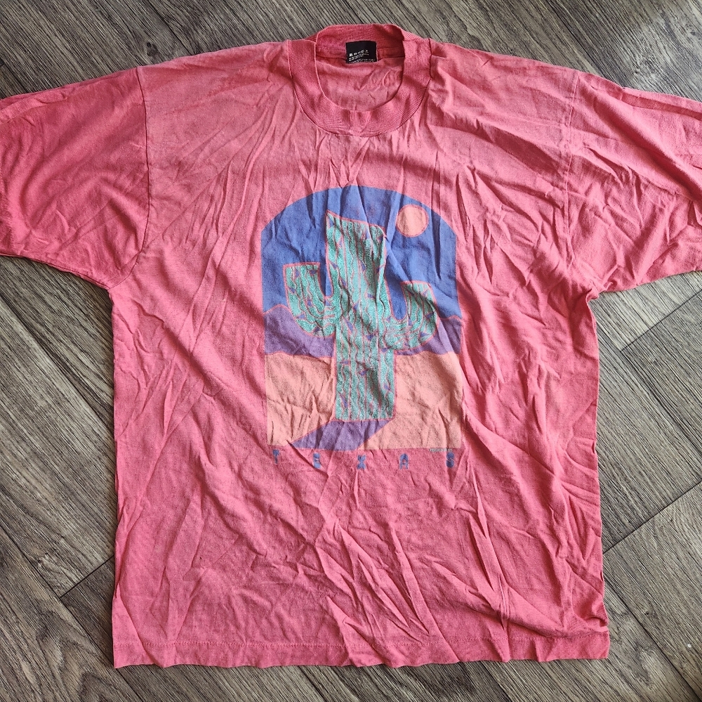 Vintage Screen Stars Best Men's XL T-Shirt Texas Cactus Single Stitched Coral